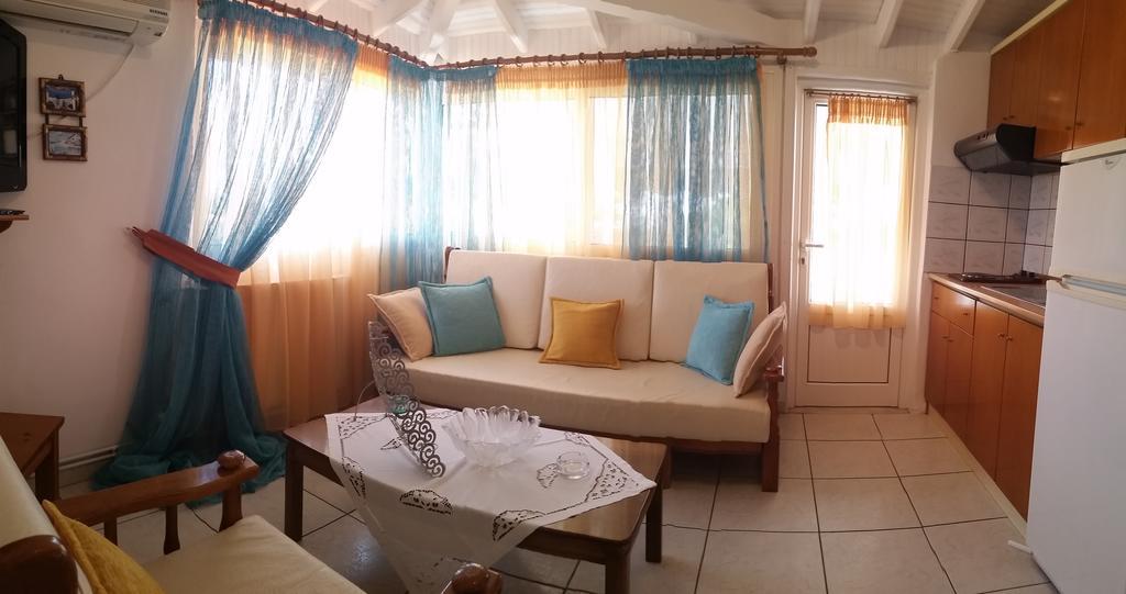 Stella Rooms Néos Marmarás Exterior foto