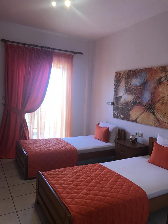 Stella Rooms Néos Marmarás Exterior foto