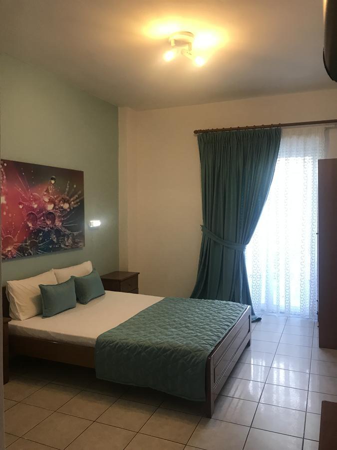 Stella Rooms Néos Marmarás Exterior foto